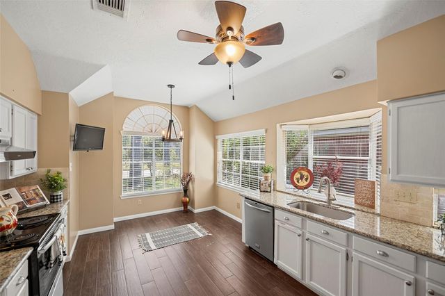 15954 Oak Mountain Drive, Houston, TX 77095