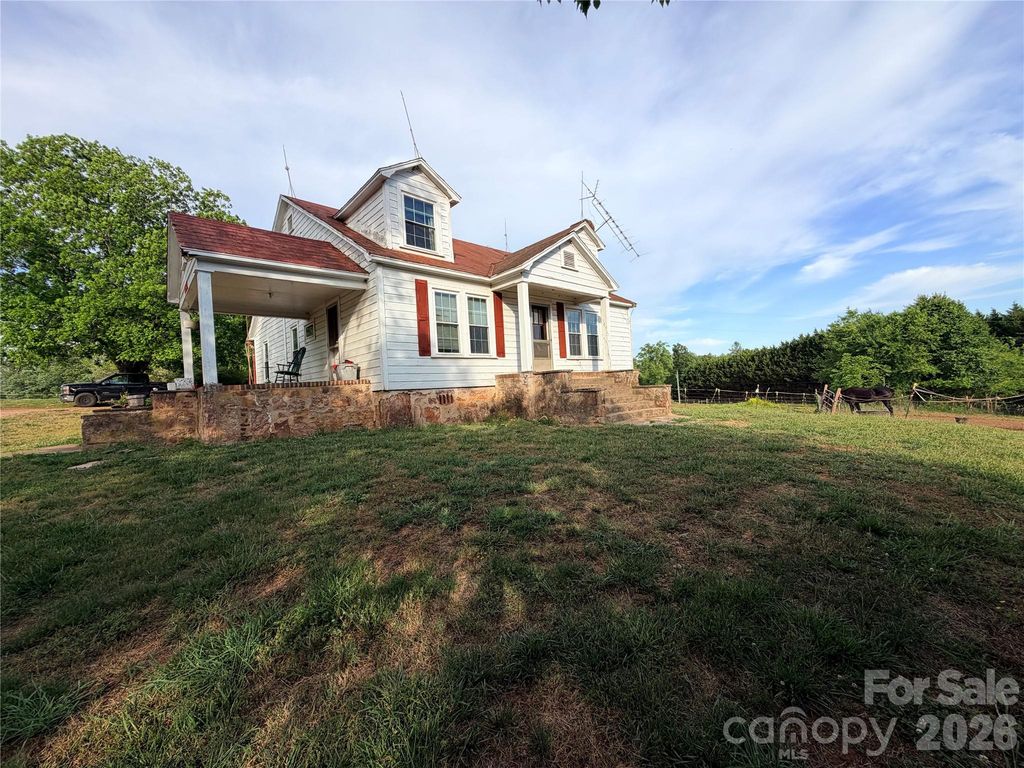 4354 Lower Cedar Valley Road, Hudson, NC 28638