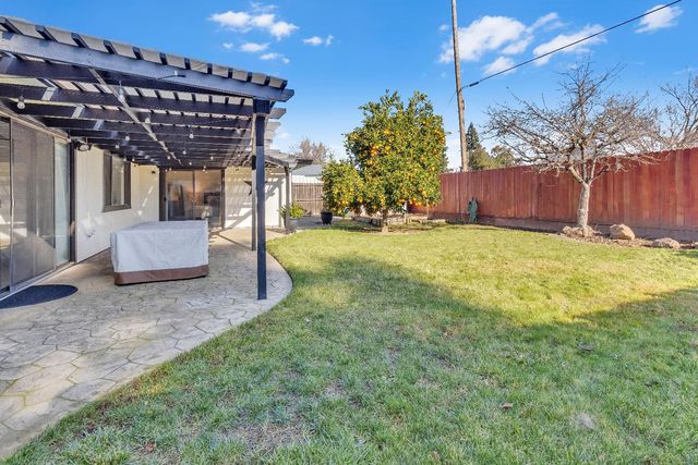 2633 Tierra Grande Cir, Sacramento, CA 95827