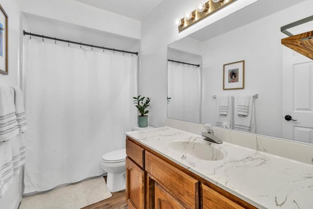 2633 Tierra Grande Cir, Sacramento, CA 95827