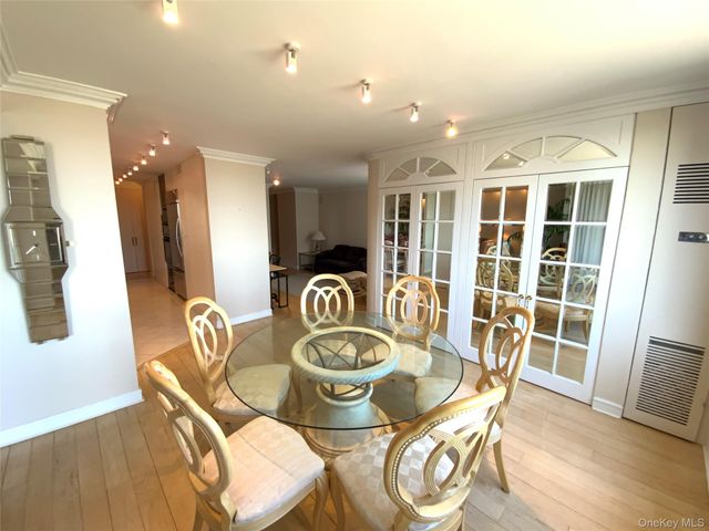 26910 Grand Central Parkway 25H, Floral Park, NY 11005