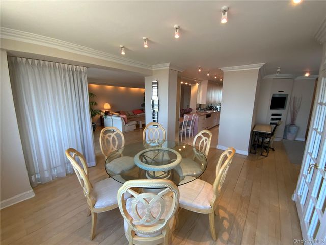 26910 Grand Central Parkway 25H, Floral Park, NY 11005