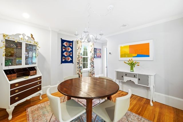 11 Beacon St, Woburn, MA 01801