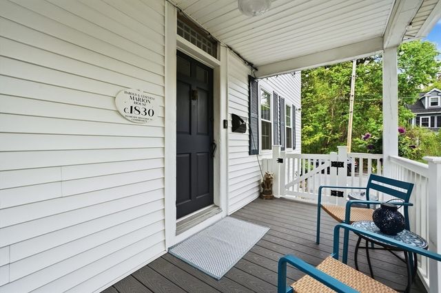 11 Beacon St, Woburn, MA 01801