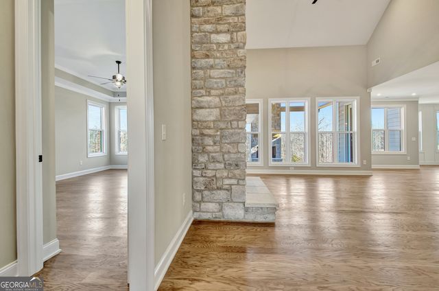 355 Werner Way, Senoia, GA 30276