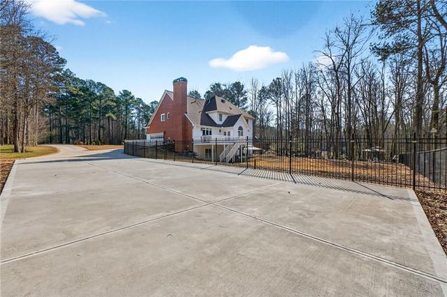 20 Allie Drive, Mcdonough, GA 30252
