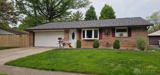 221 Mills Place, New Lebanon, OH 45345