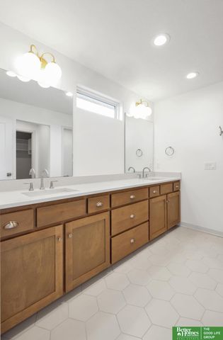 19952 Cinnamon Street, Omaha, NE 68136