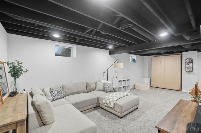 1180 Scottwood Drive, Union Twp, OH 45103
