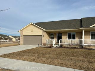 1716 Heritage Way, Mt. Pleasant, MI 48858