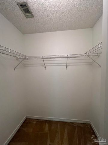 5334 Overbrook Dr, Milton, FL 32570