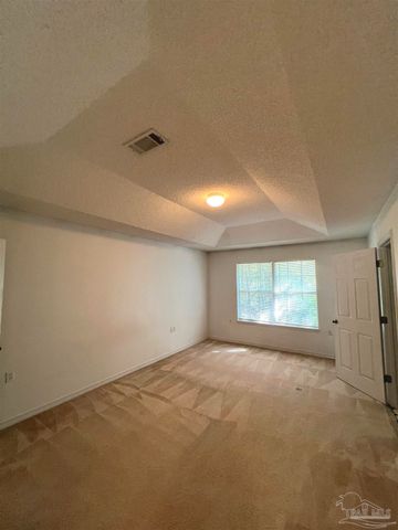 5334 Overbrook Dr, Milton, FL 32570