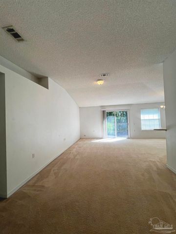 5334 Overbrook Dr, Milton, FL 32570