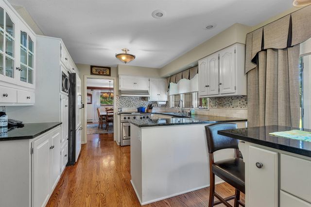 2021 Hillcrest Drive, Saint Cloud, MN 56303