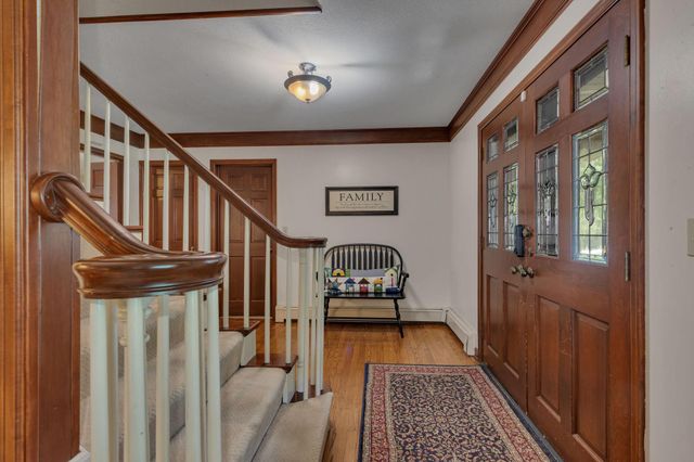 2021 Hillcrest Drive, Saint Cloud, MN 56303