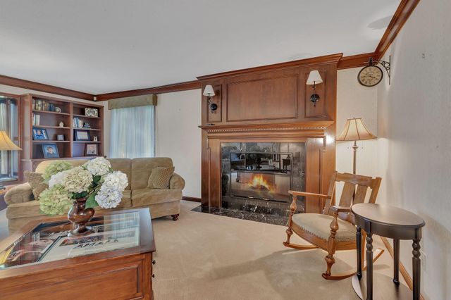 2021 Hillcrest Drive, Saint Cloud, MN 56303