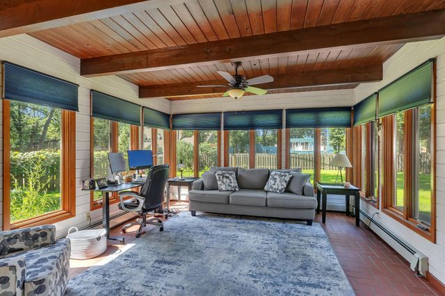 2021 Hillcrest Drive, Saint Cloud, MN 56303