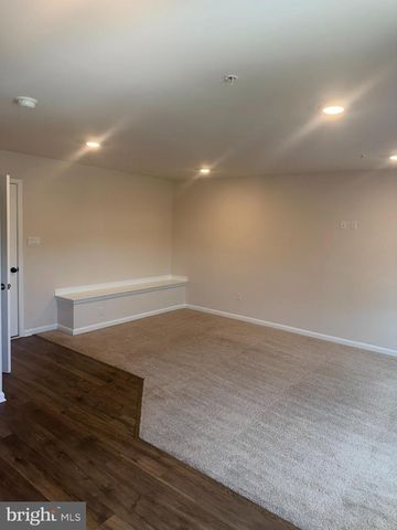 6504 BULLRUSH CT, Clinton, MD 20735