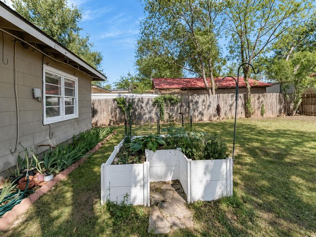 4219 37th Street, Lubbock, TX 79413
