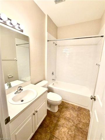 1466 Argyle DR, Fort Myers, FL 33919