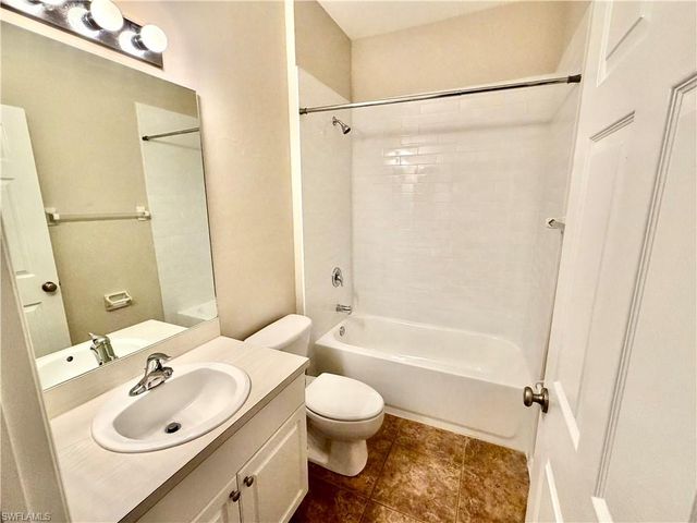 1466 Argyle DR, Fort Myers, FL 33919