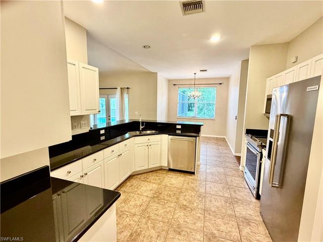 1466 Argyle DR, Fort Myers, FL 33919