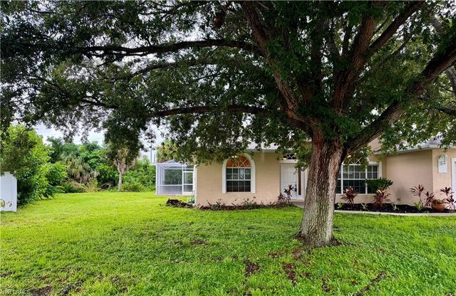 1466 Argyle DR, Fort Myers, FL 33919