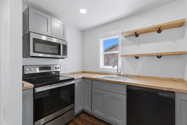 8816 Spaugh Court, White Settlement, TX 76108