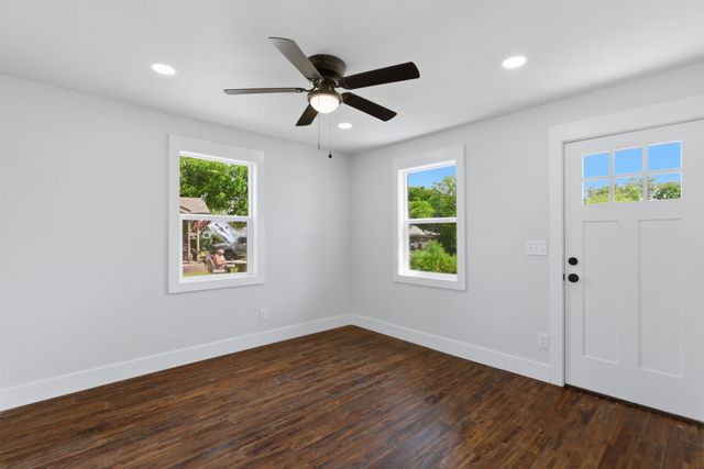 8816 Spaugh Court, White Settlement, TX 76108