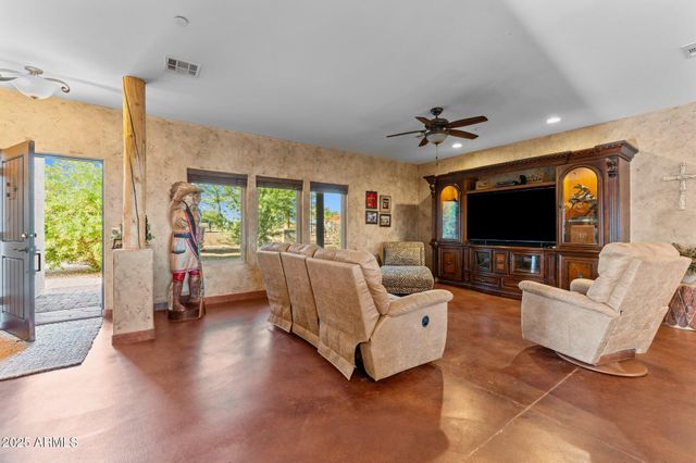 17789 W Peakview Road, Surprise, AZ 85387