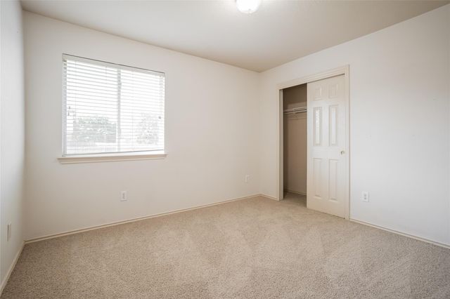 813 Middle Brook DR, Leander, TX 78641