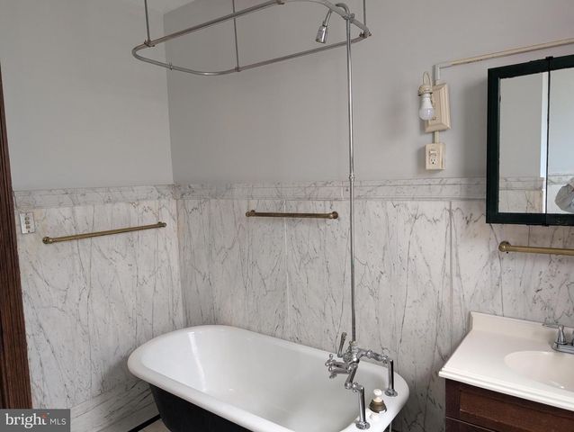 1732 LINDEN AVE, Baltimore, MD 21217