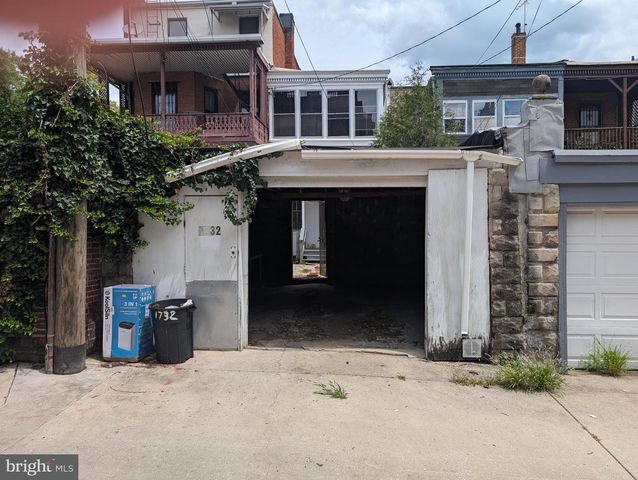 1732 LINDEN AVE, Baltimore, MD 21217