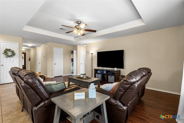 1203 Cozy Creek Drive, Temple, TX 76502