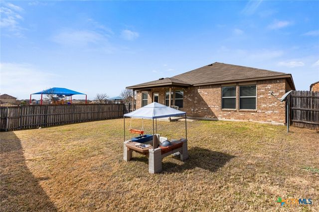 1203 Cozy Creek Drive, Temple, TX 76502