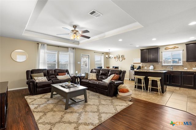 1203 Cozy Creek Drive, Temple, TX 76502