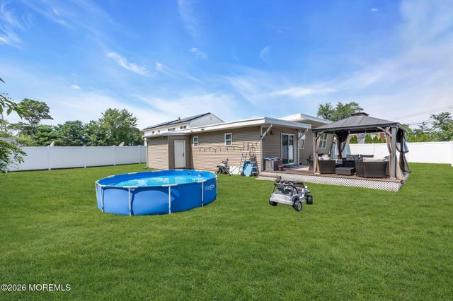 488 Amherst Drive, Brick, NJ 08723