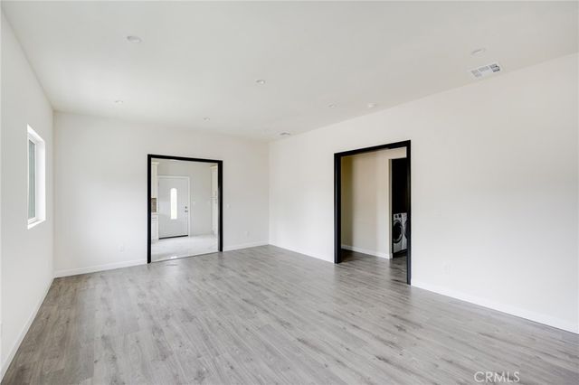 8806 Enfield Avenue, Northridge, CA 91325