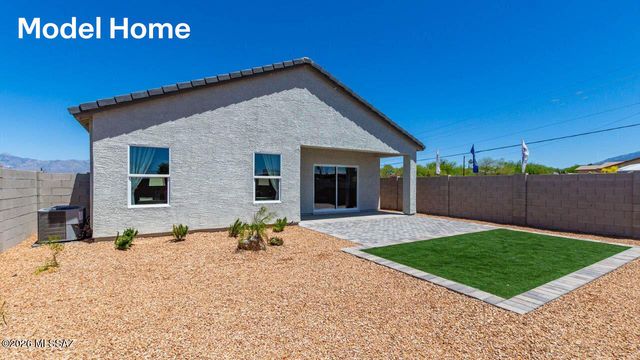 758 W Calle Manolete, Sahuarita, AZ 85629