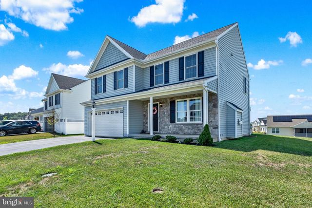 413 DARLINGTON CT, New Providence, PA 17560