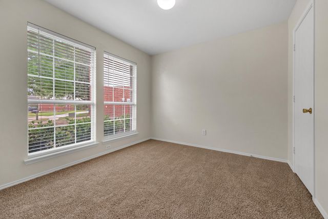 9237 Monument Court, Fort Worth, TX 76244