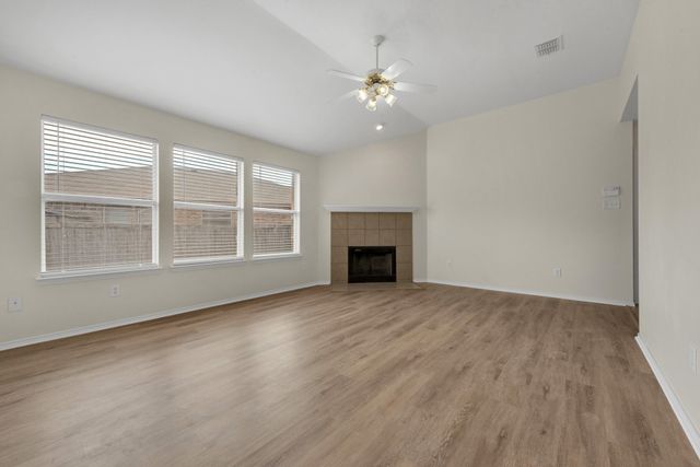 9237 Monument Court, Fort Worth, TX 76244