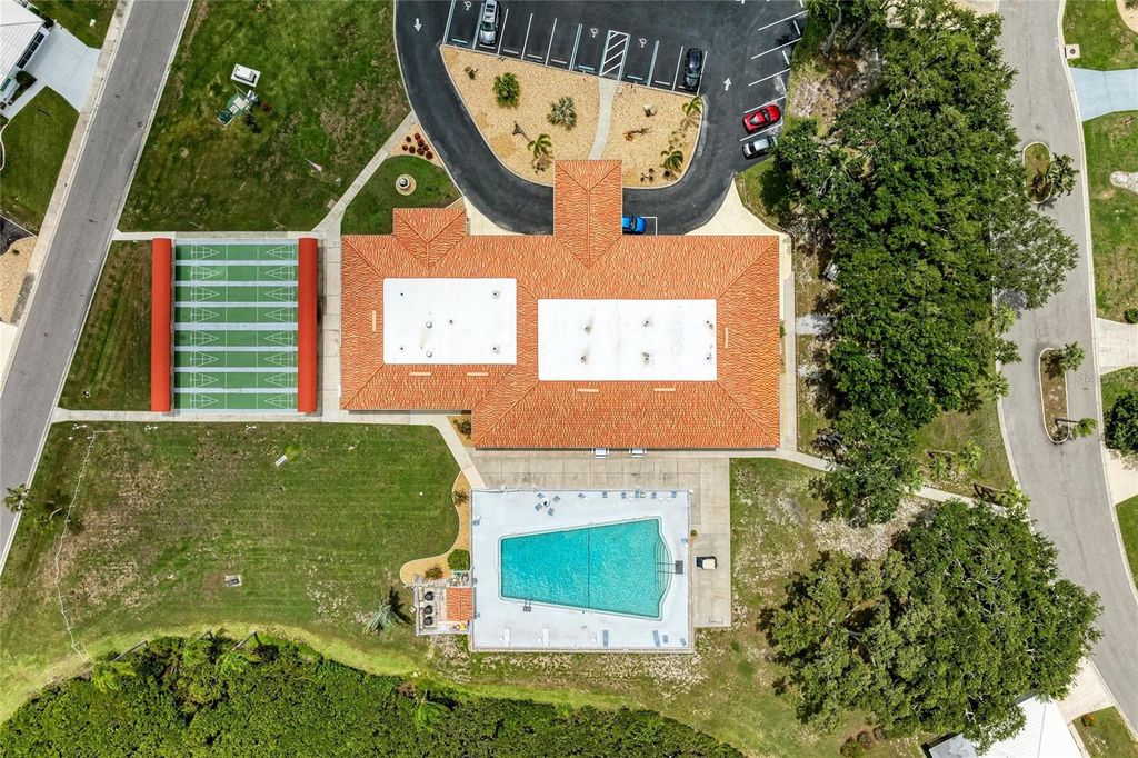 Image 38 of property listing at 4006 JOYCE DRIVE, Bradenton, FL 34208