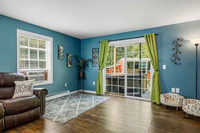 8 Lancelot Road, Farmington, NH 03835