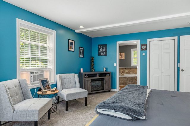 8 Lancelot Road, Farmington, NH 03835