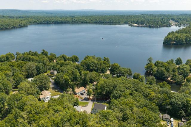 8 Lancelot Road, Farmington, NH 03835
