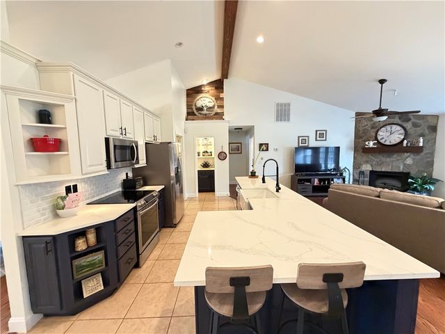 418 Roberts Road, Taylors, SC 29687