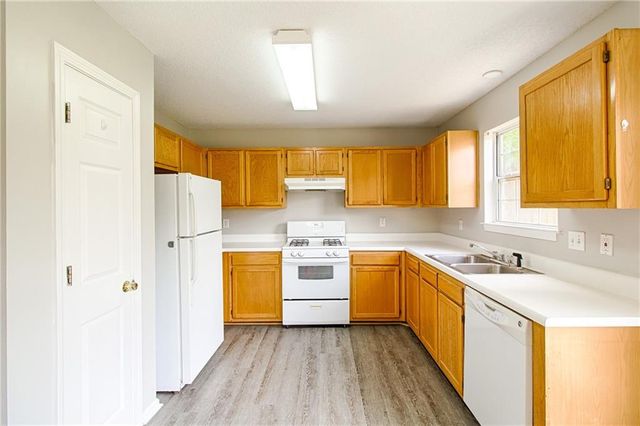 2183 Serenity NW Drive, Acworth, GA 30101