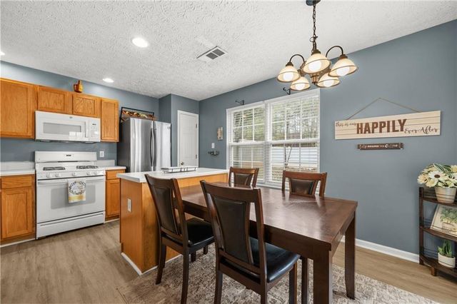 188 Ilex Drive, Canton, GA 30114