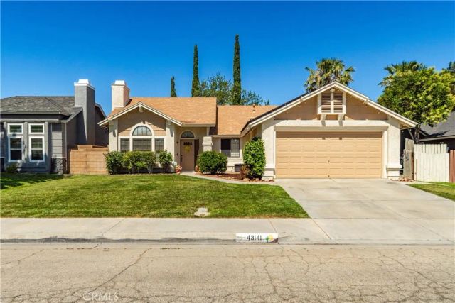 43141 Sunny, Lancaster, CA 93536